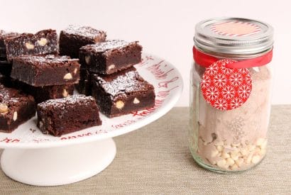 Thumbnail for A Really Wonderful DIY Edible Gifts For This Chewy Brownie Mix