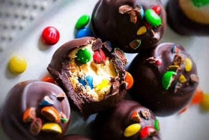Thumbnail for Delicious No Bake Chocolate Peanut Butter M&M Balls To Make