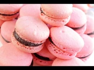 Thumbnail for How To Make Pretty French Macaroons