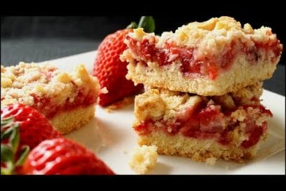 Thumbnail for Really Yummy Strawberry Crumb Bars Recipe