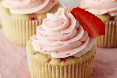 Thumbnail for How To Make These Fresh Strawberry Cupcakes