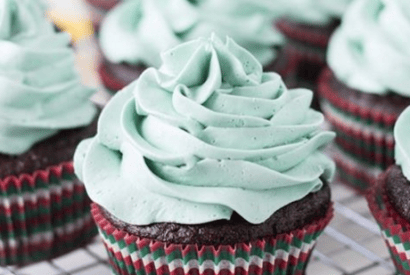 Thumbnail for How To Make These Mint Chocolate Cupcakes