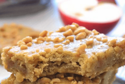 Thumbnail for How To Make Apple Toffee Blondies