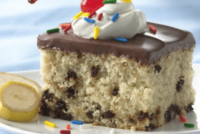 Thumbnail for How To Make This Banana Split Cake