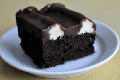 Thumbnail for How To Make A Bumpy Cake.. Chocolate Cake With Vanilla Buttercream And Chocolate Fudge