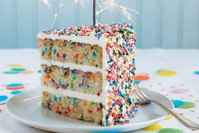 Thumbnail for Looking For That Ultimate Birthday Cake Recipe ..Well Here Is This Amazing Looking One