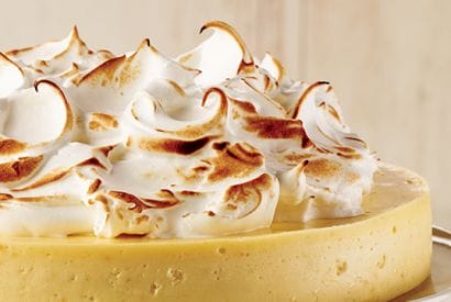 Thumbnail for How To Make This Delicious Lemon Meringue Cheesecake