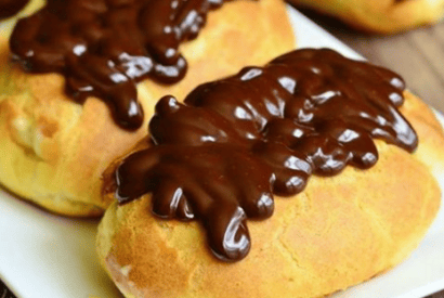 Thumbnail for Homemade Boston Cream Eclair Recipe For Tea