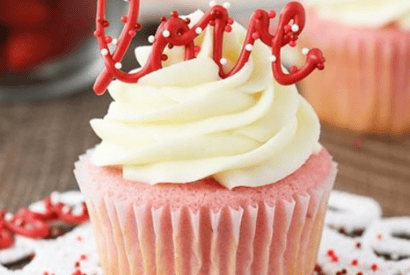 Thumbnail for Pretty And Delicious Strawberry Cupcakes With Cream Cheese Frosting