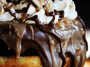 Thumbnail for What A Yummy Snickers Cheesecake Cake Recipe