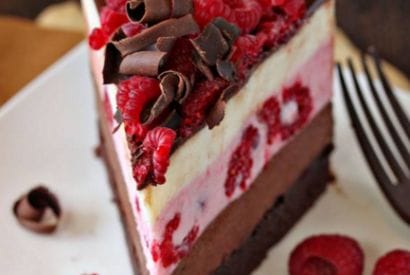 Thumbnail for How To Make This Delicious Chocolate Raspberry Mousse Cake