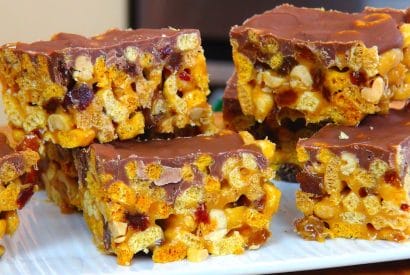 Thumbnail for Cheerios Chocolate Bars To Make