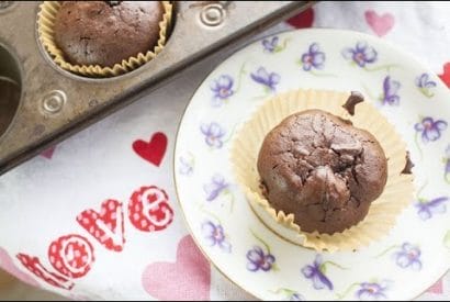 Thumbnail for How To Make These 3 Ingredient Cupcakes