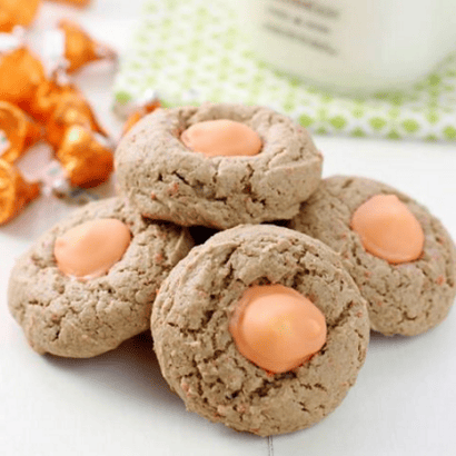 Carrot Cake Blossom Cookies