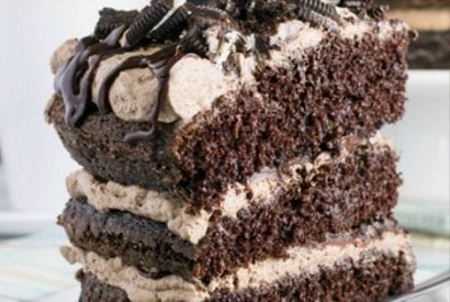Thumbnail for A Delicious Looking Mississippi Mudslide Cake