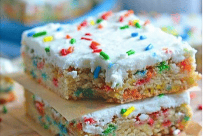 Thumbnail for Yummy Cake Batter Blondie Bars