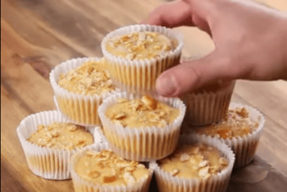 Thumbnail for Delicious Mini Peanut Butter Cheesecakes