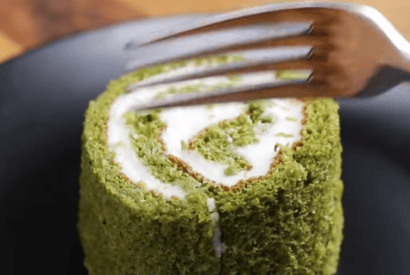 Thumbnail for How To Make This Matcha Green Tea Swiss Roll