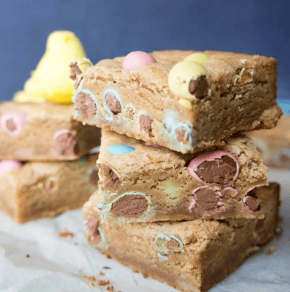 Peanut Butter And Chocolate Egg Blondies