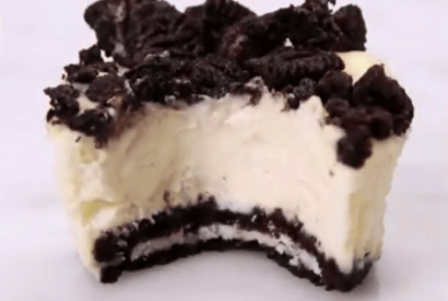 Thumbnail for Love These Mini Oreo Cheesecakes