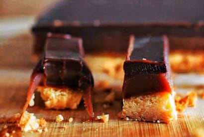 Thumbnail for Love These Homemade Twix Bar