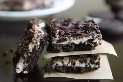 Thumbnail for Delicious No-Bake Oreo Cookies and Cream Bars