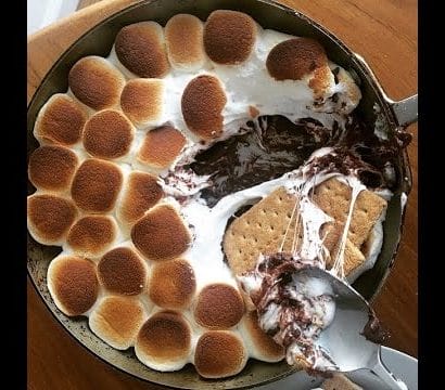 This S'mores Dip Is So So Good You Have To Try It