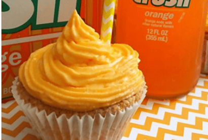 Thumbnail for Love These Orange Creamsicle Cupcakes