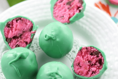 Thumbnail for How To Make These Fun Watermelon Cake Balls