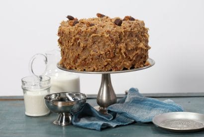Thumbnail for Love This Coconut-Pecan Frosting