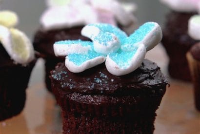Thumbnail for Fun Marshmallow Cake Toppers