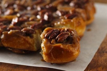 Thumbnail for Delicious Caramel-Pecan Sticky Rolls