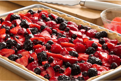 Thumbnail for A Wonderful Fresh Berry Slab Pie