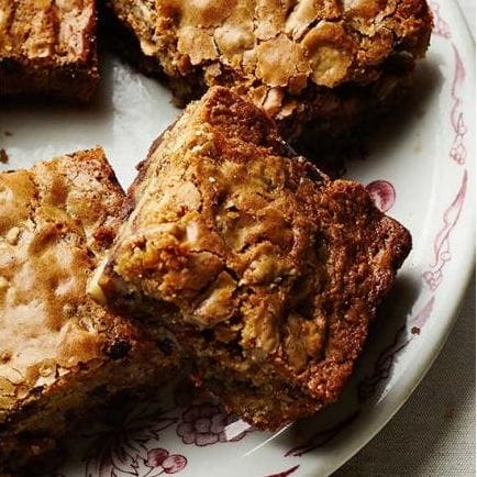 Yummy Toffee Blondies - Afternoon Baking With Grandma