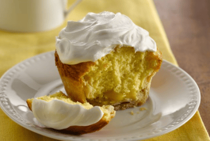 Thumbnail for How To Make These Lemon Curd Jumbo Pie Cupcakes