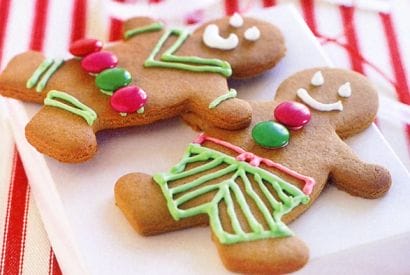 Thumbnail for How To Make These Amazing Gingerbread Men