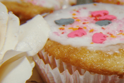 Thumbnail for Glazed Lemon And Ginger Cupcakes