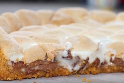 Thumbnail for A Wonderful S’mores Pie