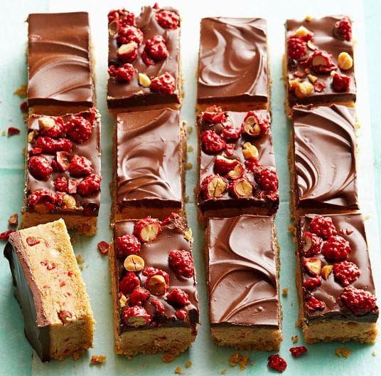 Candy-Crunch Peanut Butter Bars