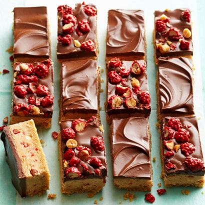 Candy-Crunch Peanut Butter Bars