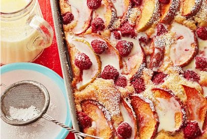 Thumbnail for How To Make This Raspberry-Apple Kuchen With Warm Cream Sauce