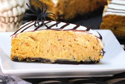 Thumbnail for Amazing Halloween Spiderweb Cheesecake