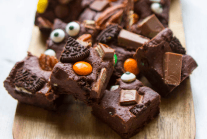 Thumbnail for How To Make This Halloween Fudge Recipe
