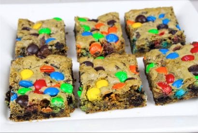 Thumbnail for How To Make These Amazing M&M & Oreo Bars