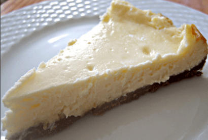 Thumbnail for A Wonderful Christmas Cheesecake