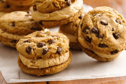 Thumbnail for How To Make These Gluten-Free Chocolate Chip Peanutter Whoopie Pies