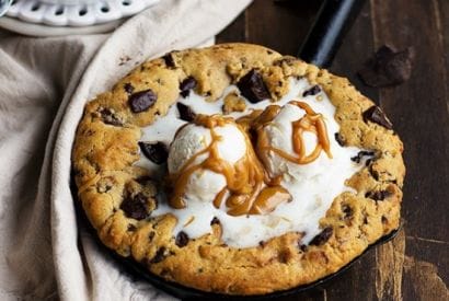 Thumbnail for How To Make This Peanut Butter Chocolate Chunk Skillet Cookie