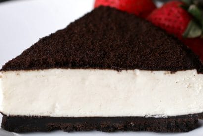 Thumbnail for What A Delicious No-Bake Cookies & Cream Cheesecake