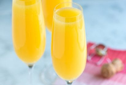 Thumbnail for How To Make Delicious Champagne Mimosa