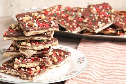 Thumbnail for Yummy Saltine Toffee